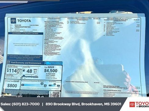 New 2026 Toyota Prius Plug-In Hybrid FWD image 12