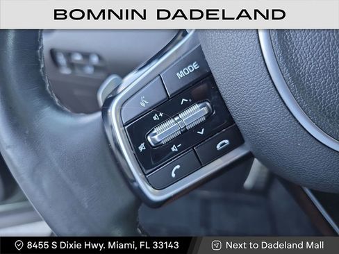 Used 2022 Kia Sorento SX Prestige w/ Rust Color Package image 22