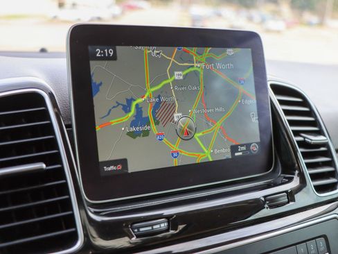 Used 2018 Mercedes-Benz GLE 350 w/ Premium 1 Package image 49