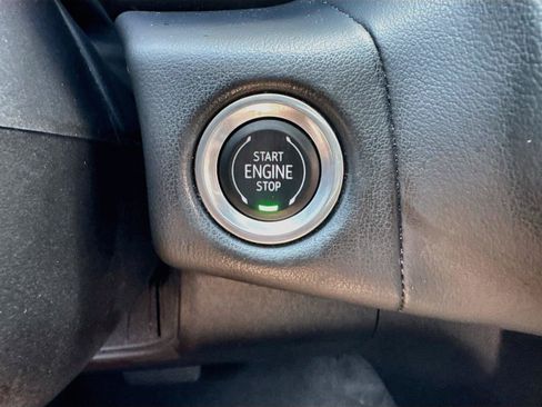 Used 2021 Chevrolet Tahoe 2WD w/ Remote Keyless Entry Package image 20