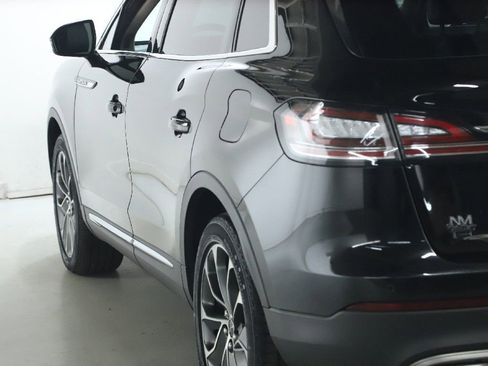 Used 2023 Lincoln Nautilus Reserve w/ Luxury Package image 43