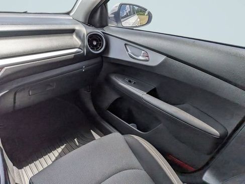 Used 2024 Kia Forte LXS FWD image 15