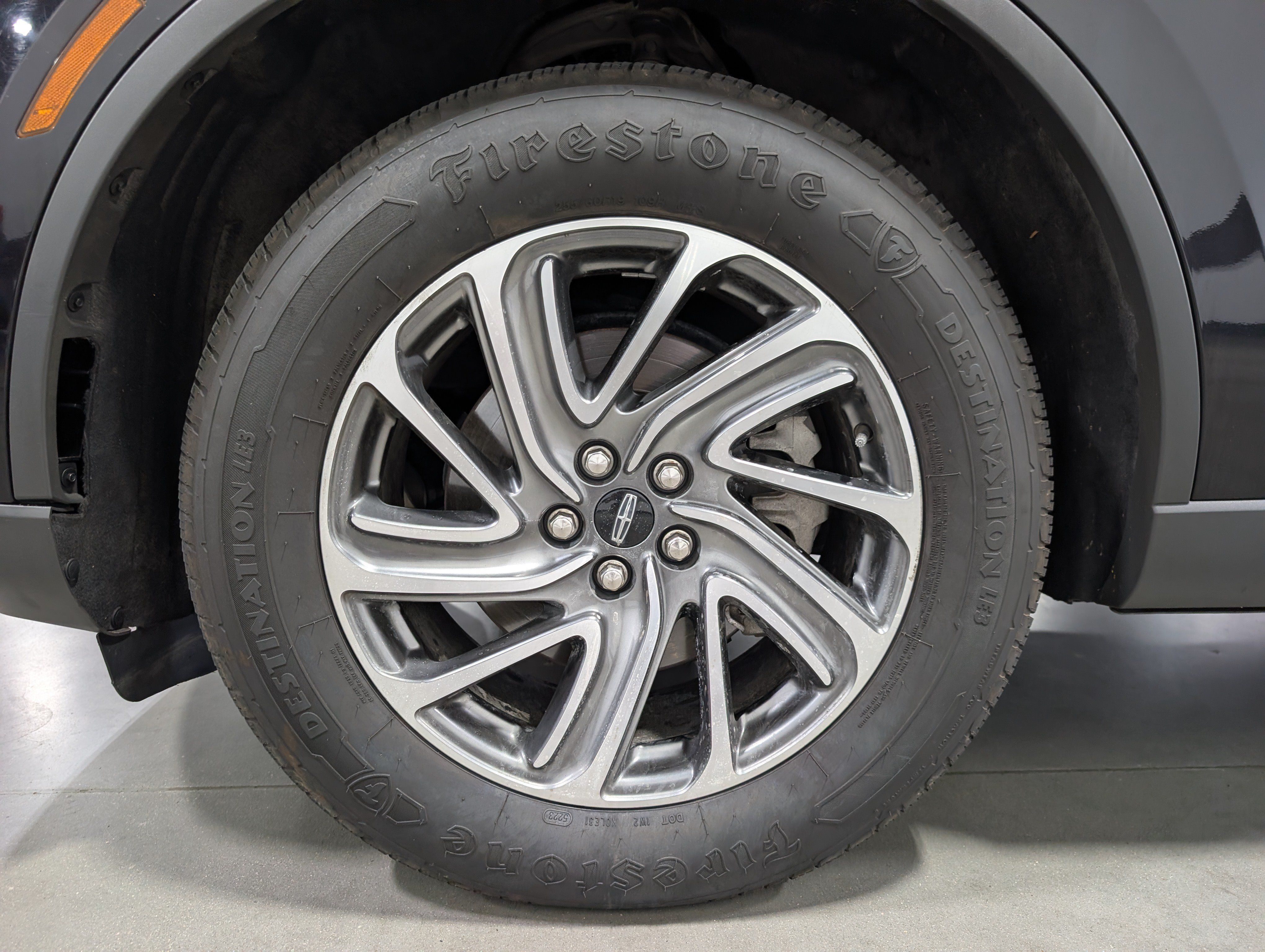 Used 2020 Lincoln Aviator AWD image 9