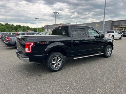 Used 2017 Ford F150 XLT AWD/4WD image 5