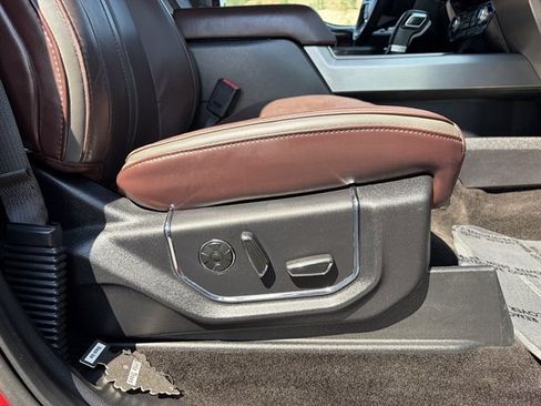 Used 2015 Ford F150 Platinum w/ Technology Package AWD/4WD image 46