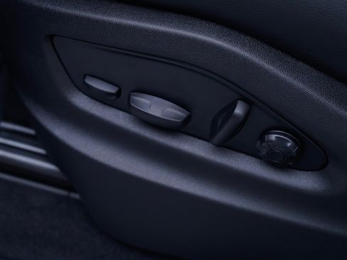 New 2026 Porsche Cayenne image 15