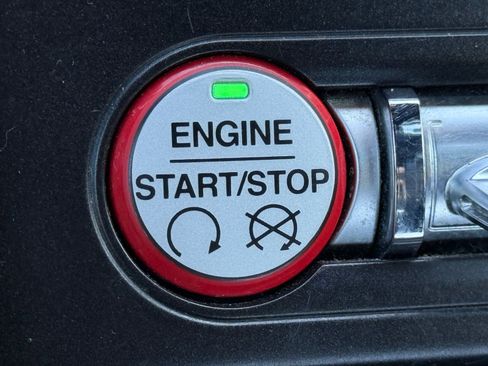 Used 2015 Ford Mustang GT Premium image 30