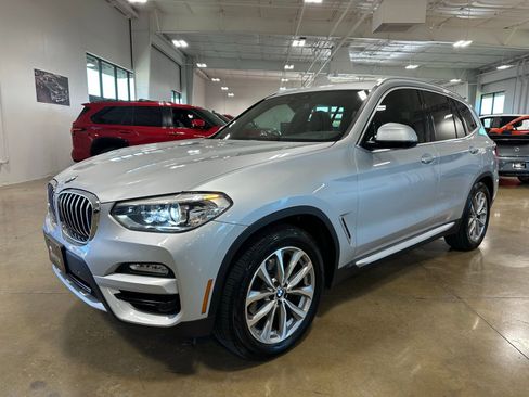 Used 2019 BMW X3 xDrive30i w/ Convenience Package image 3