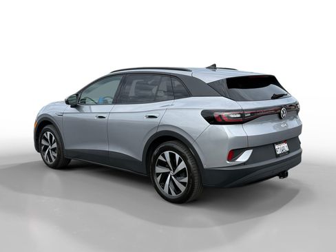 Certified 2025 Volkswagen ID.4 Pro RWD image 3