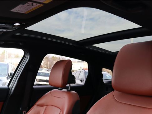 Certified 2023 Kia Sportage SX image 24