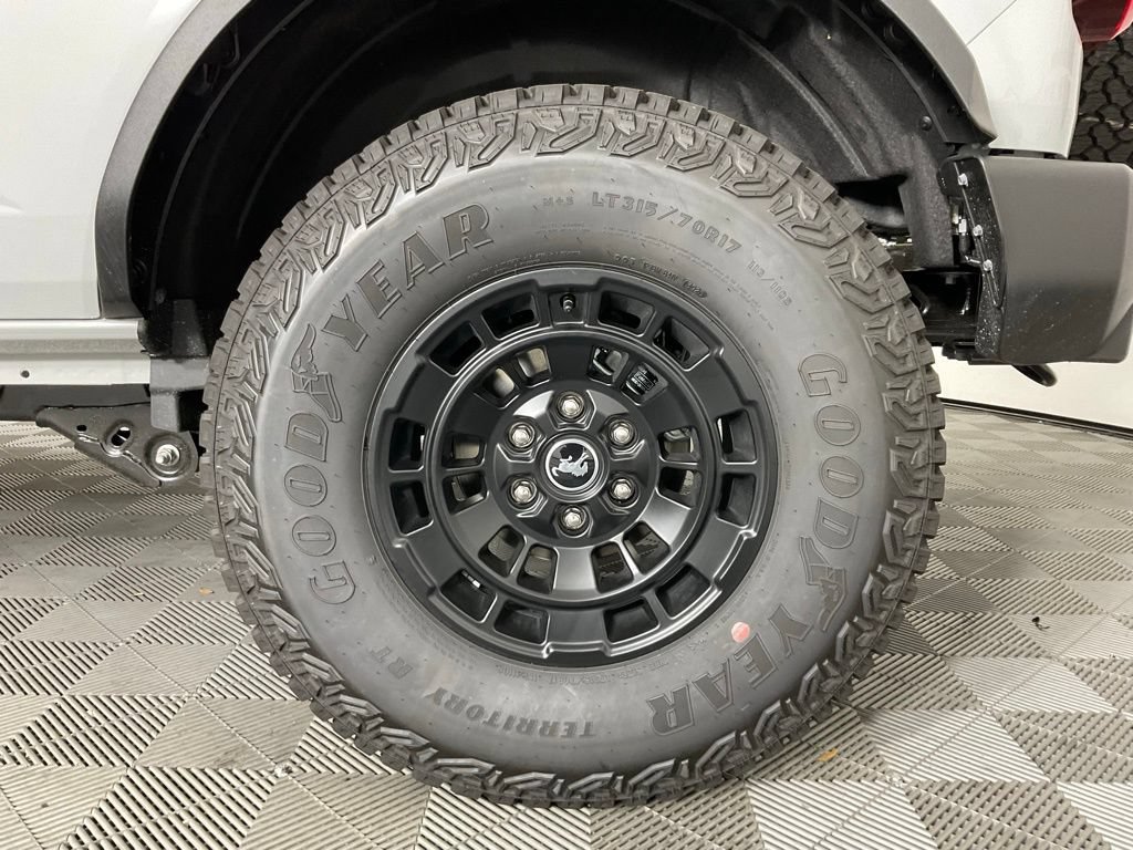 New 2026 Ford Bronco 4-Door w/ Sasquatch Package AWD/4WD image 10