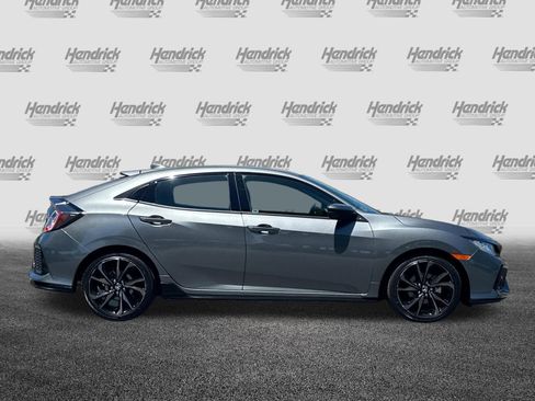 Used 2017 Honda Civic Sport image 3