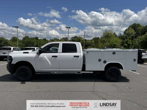New 2026 RAM 2500 Tradesman w/ Safety Group AWD/4WD image 5