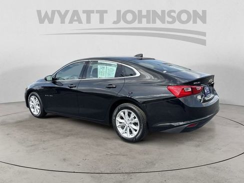 Used 2024 Chevrolet Malibu LT image 3