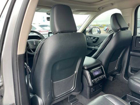 Used 2023 Lincoln Aviator Reserve AWD/4WD image 45