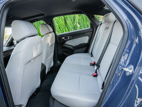 Certified 2025 Honda Civic Sport image 30