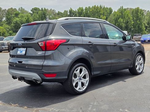 Used 2019 Ford Escape Titanium AWD/4WD image 5