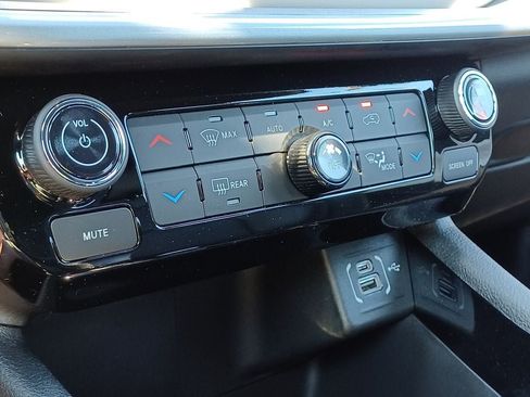 New 2026 Jeep Compass Limited AWD/4WD image 21