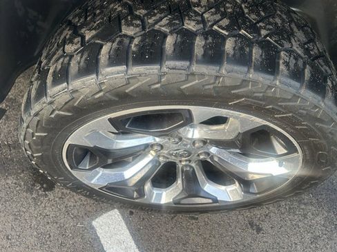 Used 2020 RAM 1500 Limited image 5