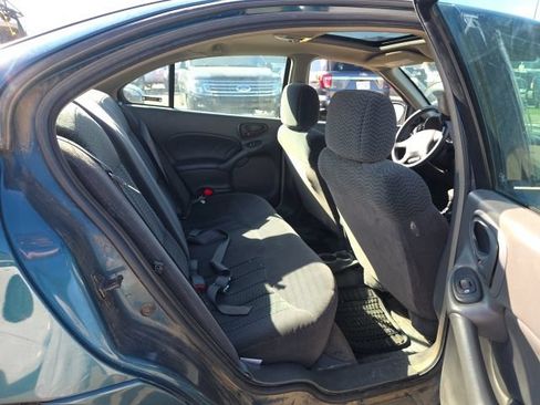 Used 2002 Pontiac Grand Am SE w/ Solid Value Appearance Pkg FWD image 3