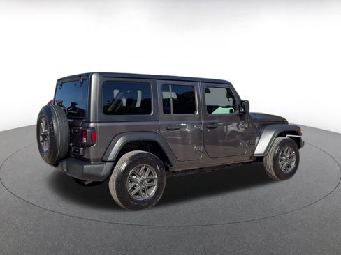 Used 2025 Jeep Wrangler Sport S image 12