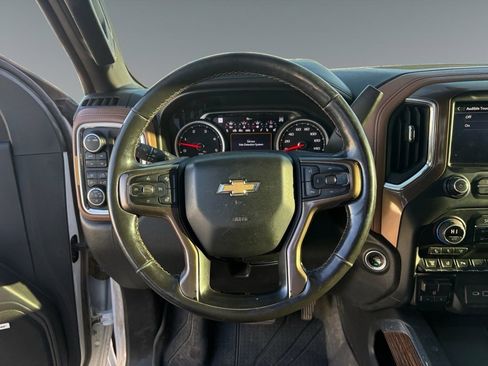 Used 2020 Chevrolet Silverado 3500 High Country w/ LPO, Hitch Package image 12