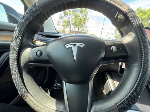Used 2023 Tesla Model 3 Standard Range RWD image 23