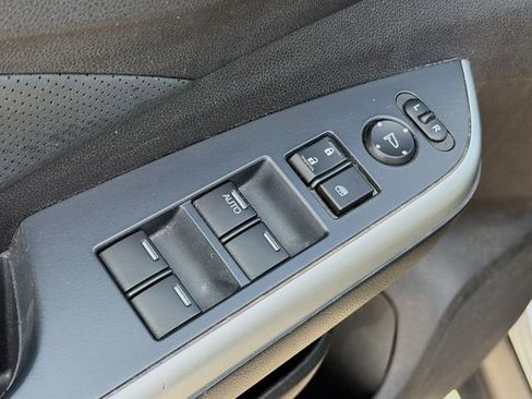 Used 2015 Honda CR-V Touring image 23