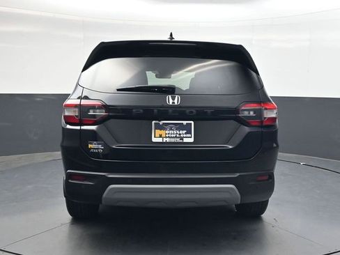 Used 2023 Honda Pilot EX-L image 5