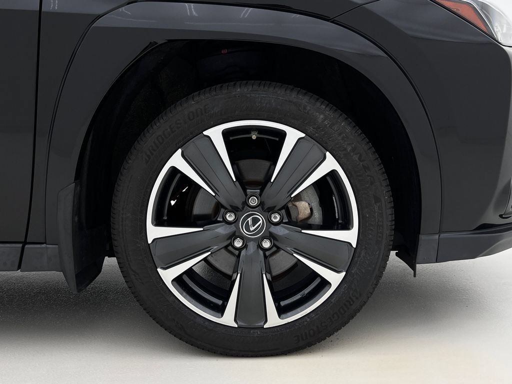 Used 2023 Lexus UX 250h AWD w/ Premium Package image 29