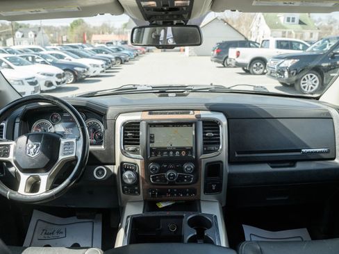 Used 2013 RAM 1500 Laramie w/ Convenience Group image 15