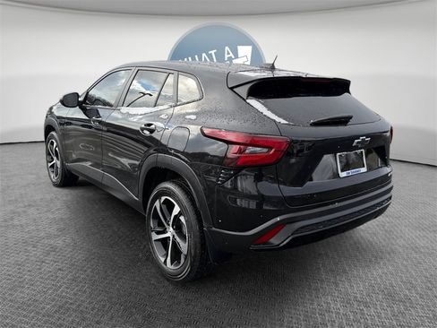 Certified 2024 Chevrolet Trax RS image 6