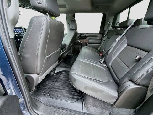 Used 2022 GMC Sierra 3500 Denali w/ Denali Ultimate Package AWD/4WD image 29