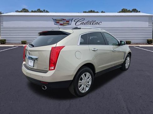 Used 2016 Cadillac SRX Luxury FWD image 4