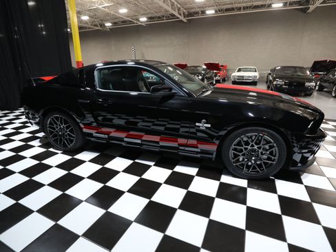 Used 2013 Ford Mustang Shelby GT500 RWD image 20