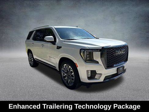 Used 2024 GMC Yukon Denali Ultimate AWD/4WD image 10