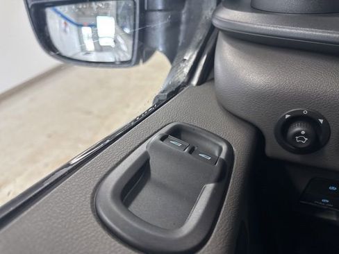 New 2026 Ford Transit 250 148 Medium Roof RWD image 19