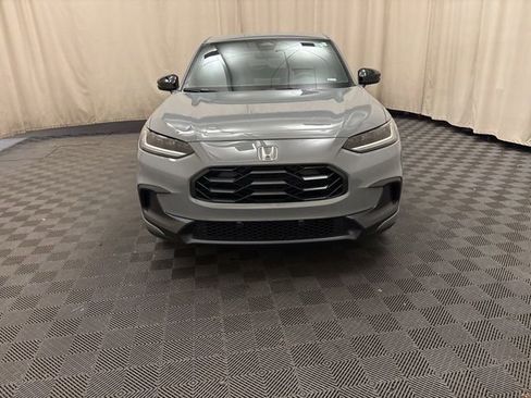 Used 2024 Honda HR-V Sport image 2