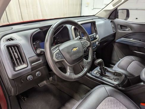 Used 2016 Chevrolet Colorado Z71 AWD/4WD image 9