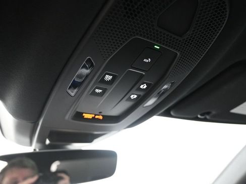 Used 2026 Porsche Cayenne Coupe AWD/4WD image 18