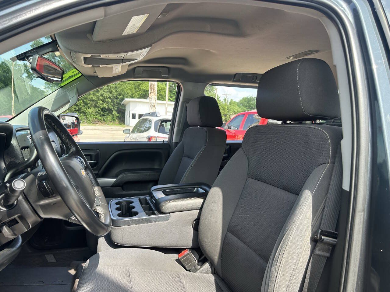Used 2018 Chevrolet Silverado 1500 LT w/ All Star Edition AWD/4WD image 13