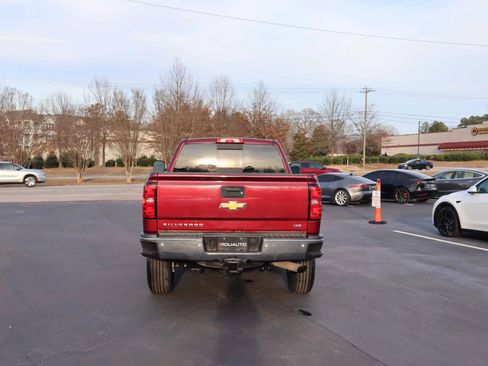 Used 2015 Chevrolet Silverado 2500 LTZ w/ LTZ Plus Package image 9