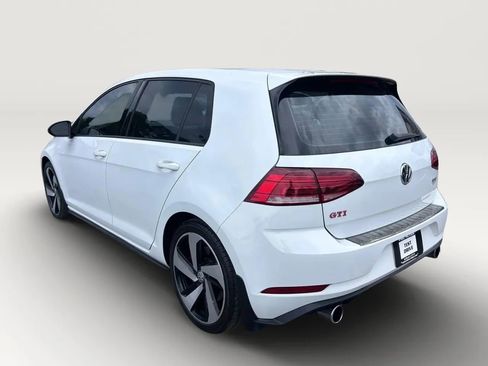 Used 2019 Volkswagen Golf 4-Door FWD image 4