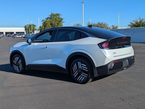 New 2026 Nissan Leaf SV+ image 3