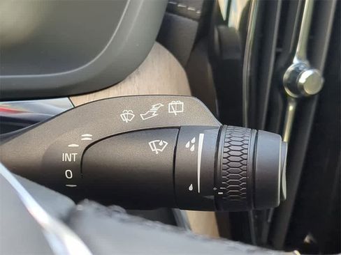 New 2026 Volvo XC60 B5 Ultra w/ Protection Package Premier image 24