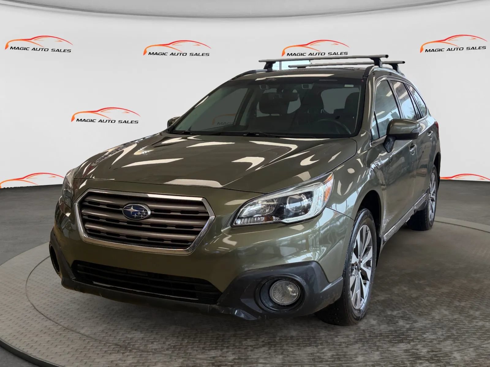 Used 2017 Subaru Outback 3.6R Touring w/ Popular Package #5A AWD/4WD image 1