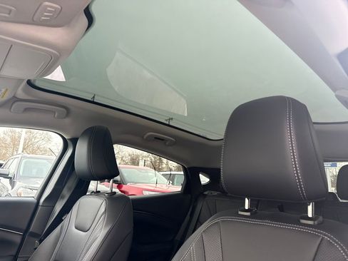 Used 2025 Ford Mustang Mach-E Premium image 25