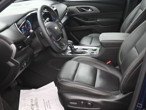 Certified 2023 Chevrolet Traverse LT AWD/4WD image 10