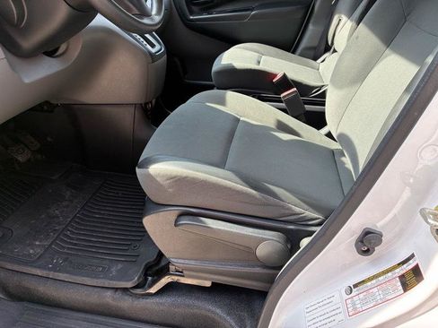 Used 2019 Nissan NV200 S w/ Cruise Control Package FWD image 27