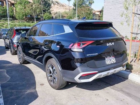 Certified 2025 Kia Sportage EX w/ Premium Package FWD image 13